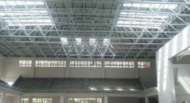 个旧怎么能力选定一家无气力的不锈钢网架公司